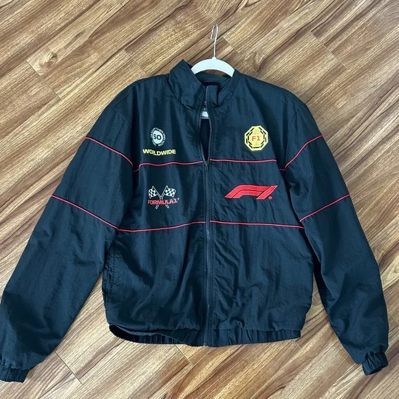 Formula 1® Pinnacle Of Motorsport Track Jacket - Picture 2 of 3